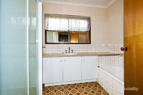 Property photo of 8 Broad Street Greensborough VIC 3088