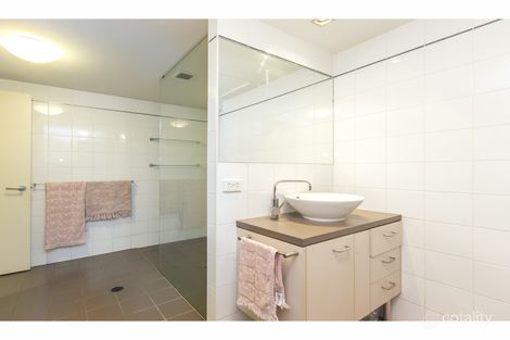 Property photo of 404/21 Newcomen Street Newcastle NSW 2300