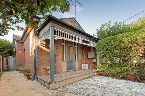 Property photo of 26 Anzac Parade Kensington NSW 2033