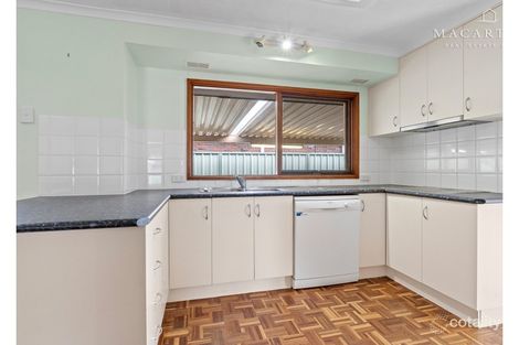 Property photo of 6 Telopea Crescent Lake Albert NSW 2650