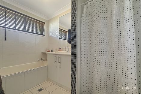 Property photo of 27 Tilligerry Track Tanilba Bay NSW 2319