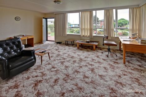 Property photo of 18 McMillan Grove Paynesville VIC 3880