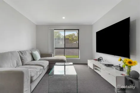 Property photo of 26 Woodfern Drive Upper Caboolture QLD 4510