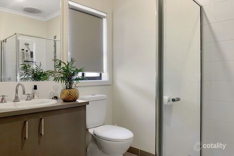 Property photo of 50 Wurrook Circuit North Geelong VIC 3215