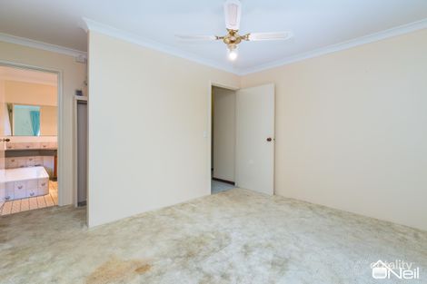 Property photo of 16 Guinivere Way Camillo WA 6111
