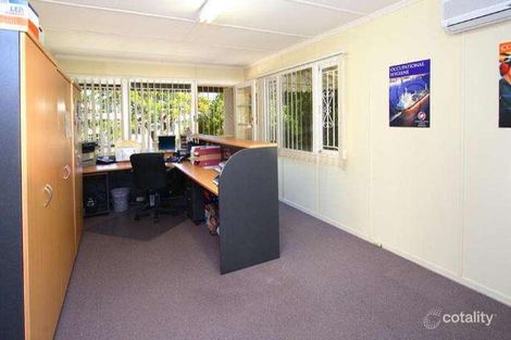 Property photo of 32 Mountjoy Terrace Wynnum QLD 4178
