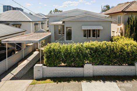 Property photo of 32 Shakespeare Street Coorparoo QLD 4151