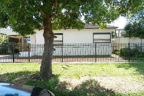 Property photo of 13 Veron Street Fairfield East NSW 2165