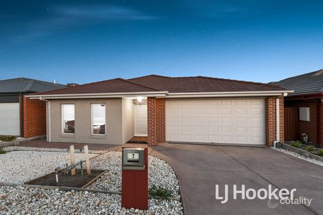 Property photo of 7 Celtic Drive Cranbourne East VIC 3977