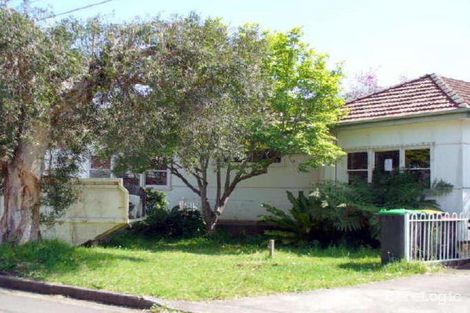Property photo of 12 Wiruna Crescent Narwee NSW 2209
