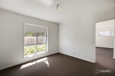 Property photo of 2/166 Grove Road Grovedale VIC 3216