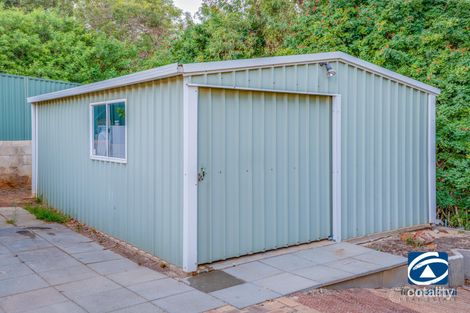 Property photo of 23 Morundah Place Kelmscott WA 6111