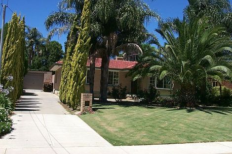 13 Netherwood Rd, High Wycombe, WA 6057