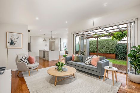 Property photo of 9 Normanby Avenue Caulfield North VIC 3161