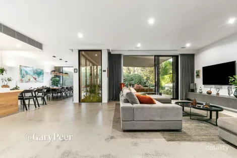 Property photo of 12 Lockhart Street Caulfield VIC 3162
