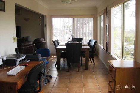 Property photo of 16 Carmen Road Macquarie Hills NSW 2285