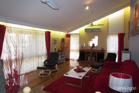 Property photo of 1 Dover Place Melton West VIC 3337