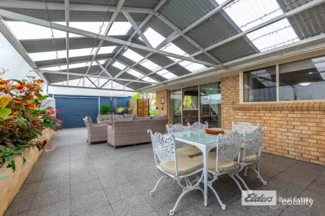 Property photo of 64 Butts Road Yakamia WA 6330