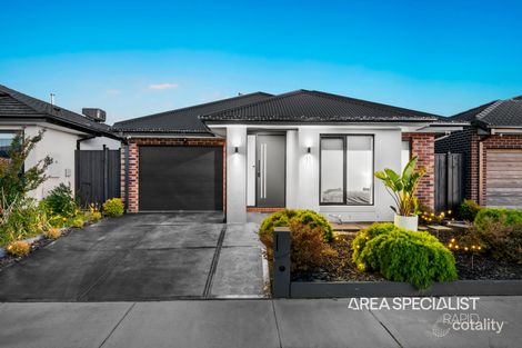 Property photo of 11 Sincere Way Clyde VIC 3978
