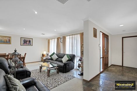 Property photo of 3 Kingfisher Court Werribee VIC 3030