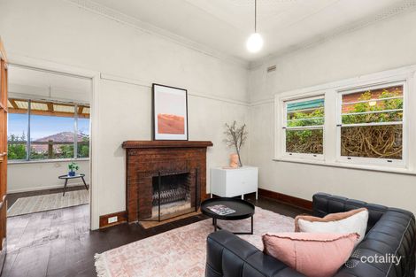 Property photo of 11 Disraeli Grove Pascoe Vale South VIC 3044