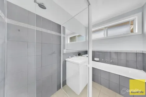 Property photo of 4 Ganges Court Werribee VIC 3030