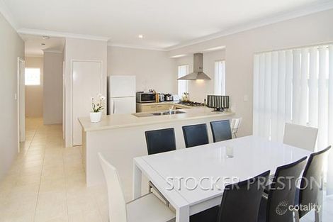 Property photo of 3/3 Spindrift Cove Quindalup WA 6281