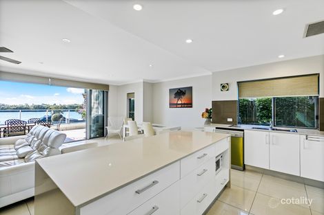 Property photo of 1/299-301 Bradman Avenue Maroochydore QLD 4558