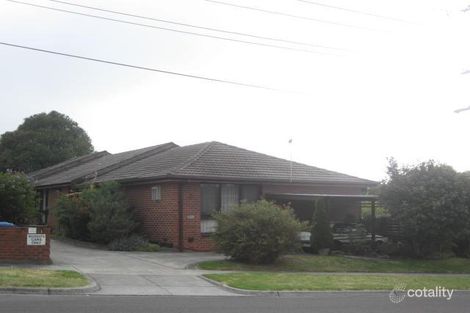 1/2 Rhoden Ct, Dandenong North, VIC 3175