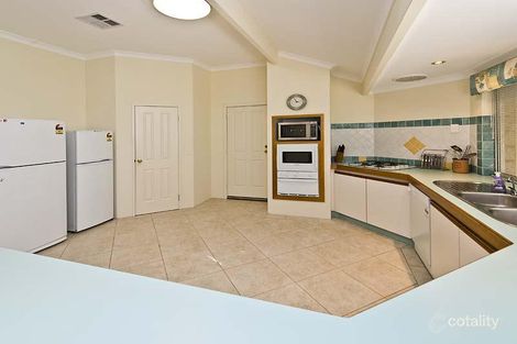 Property photo of 16 Chatsworth Gate Canning Vale WA 6155