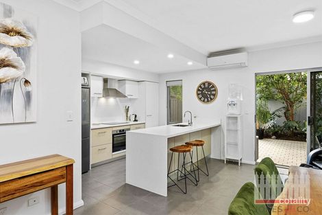 Property photo of 26 Prospector Loop Bassendean WA 6054