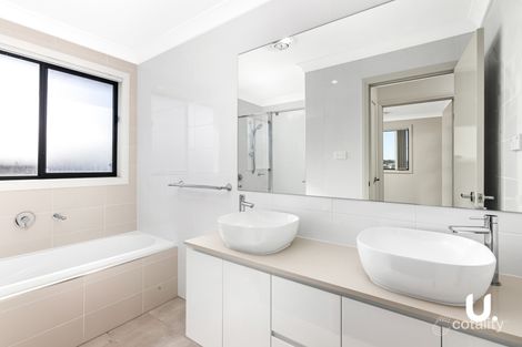 Property photo of 8 Goldstone Way Gables NSW 2765