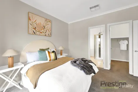 Property photo of 11 Athalie Rise Doreen VIC 3754