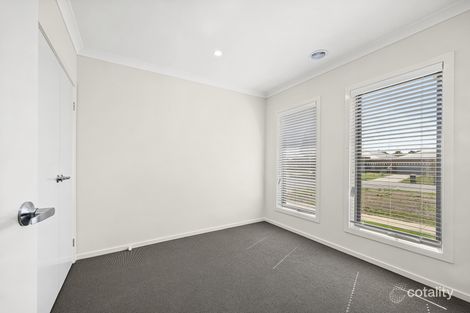 238 Kossuth St, Sebastopol, VIC 3356