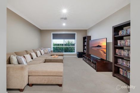 Property photo of 31 Sandstock Crescent Jordan Springs NSW 2747