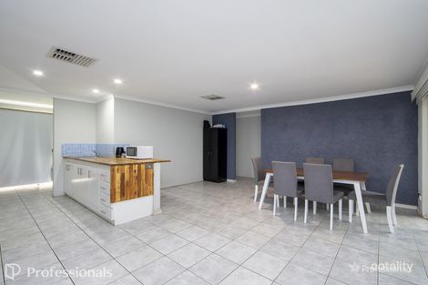 Property photo of 9 Chungking Grove Stratton WA 6056