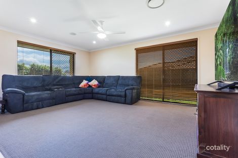 Property photo of 37 Diane Parade Kallangur QLD 4503