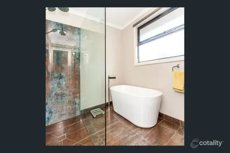 Property photo of 2/290A Springfield Road Nunawading VIC 3131