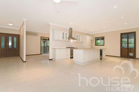 Property photo of 10 Auld Court Mount Crosby QLD 4306