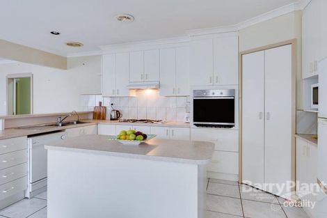 Property photo of 38 Silverdene Avenue Sydenham VIC 3037