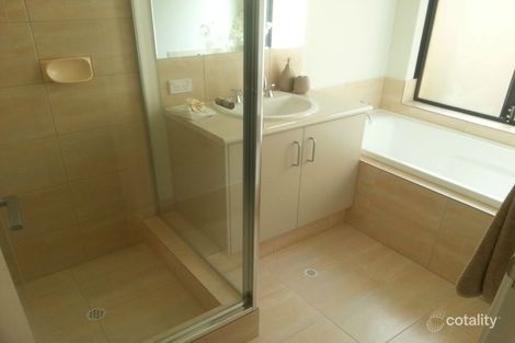 Property photo of 5 Borale Retreat Darch WA 6065