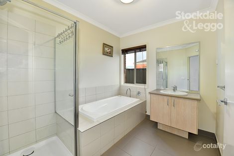Property photo of 9 Unmack Road Wollert VIC 3750