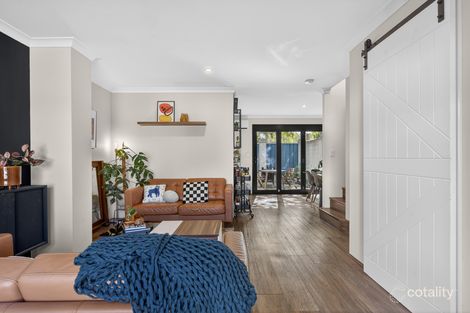 Property photo of 9/4 Stanbury Crescent Morley WA 6062