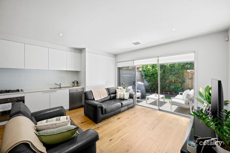 Property photo of 8 Retreat Drive Ascot Vale VIC 3032