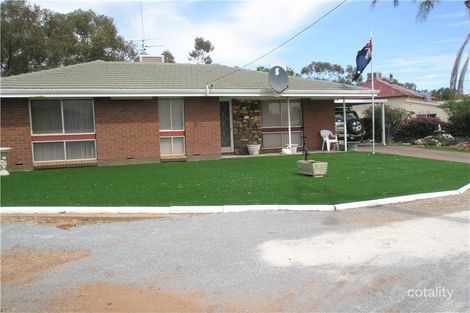 16 Williamson St, Three Springs, WA 6519