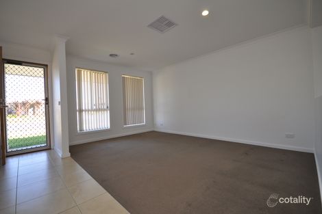 Property photo of 19 Pech Avenue Jindera NSW 2642
