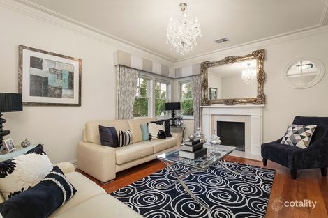 Property photo of 12 Columban Avenue Strathmore VIC 3041