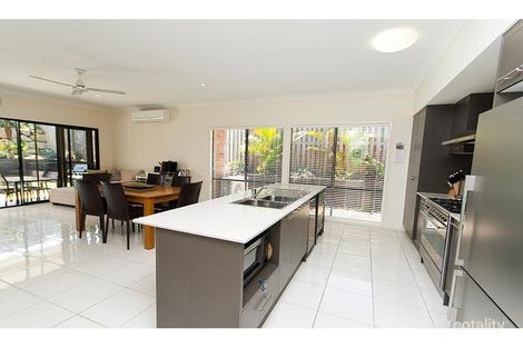 Property photo of 19 Barradeen Circuit Pacific Pines QLD 4211