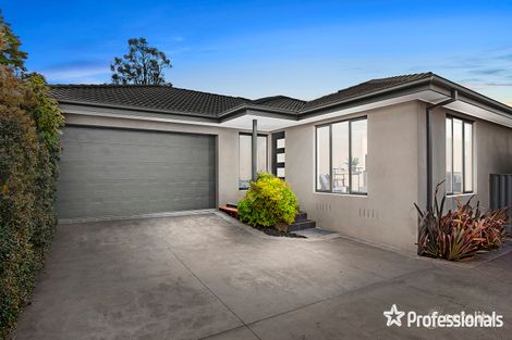 9a Holmes Rd, Mooroolbark, VIC 3138
