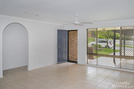 Property photo of 16 Hazelton Street Riverhills QLD 4074